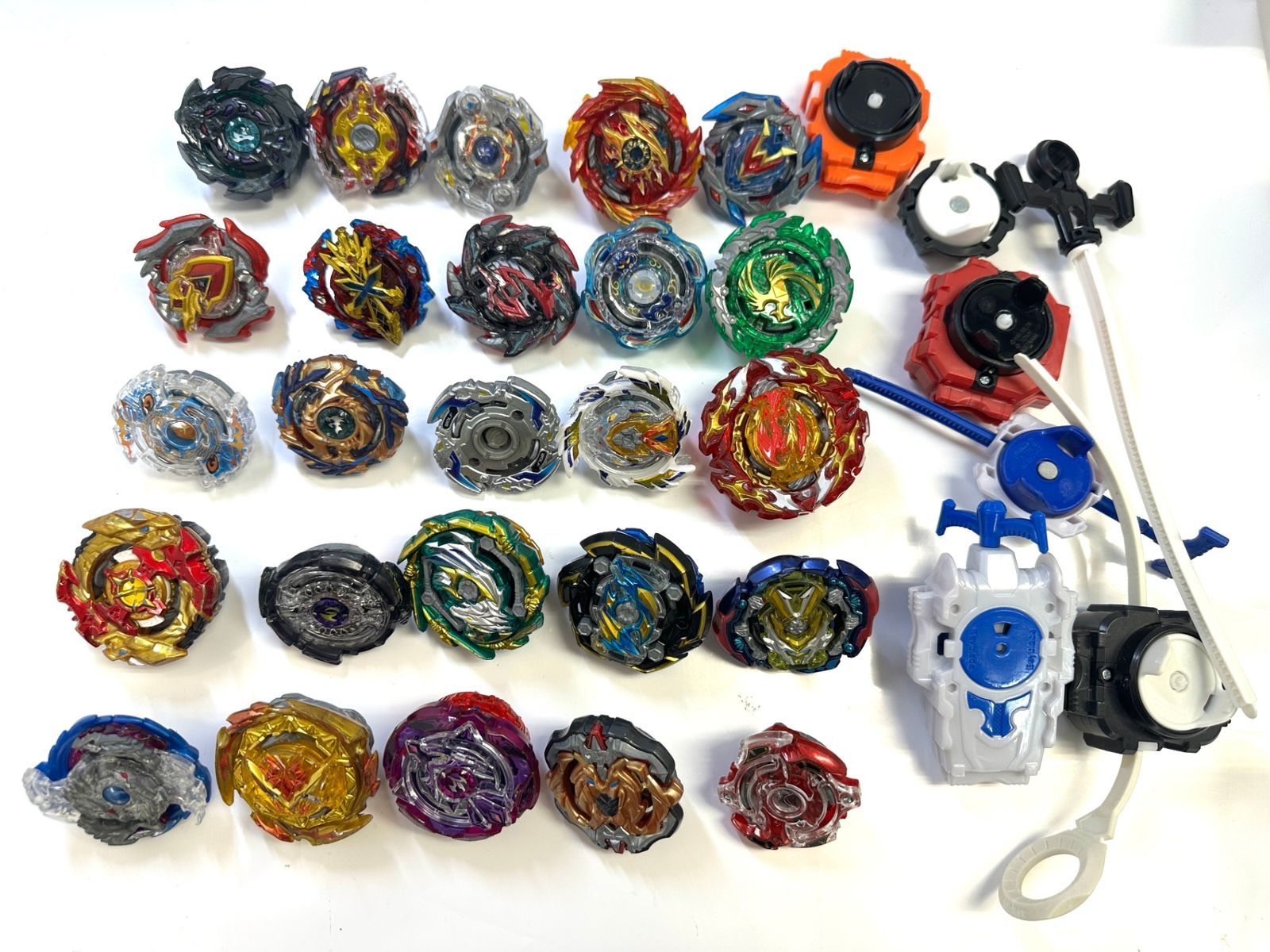 現状品 タカラトミー ベイブレードバースト 25個 まとめセット