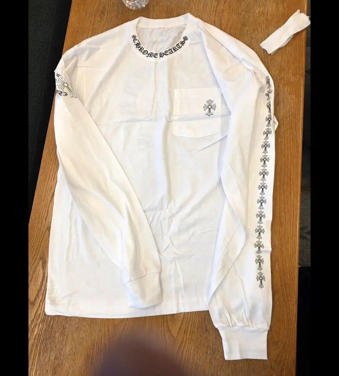クロムハーツ 長袖 白 (タグのみ開封 新品)