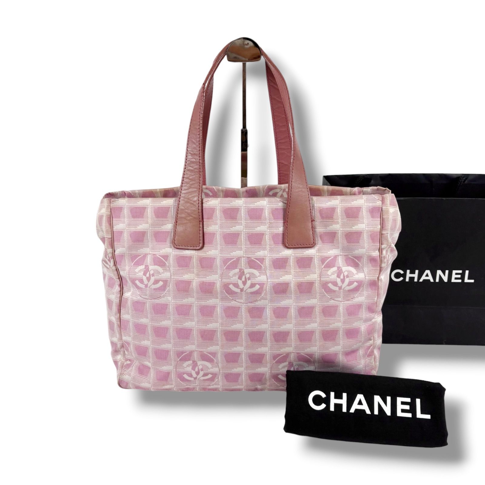 CHANELニュートラベルラインピンクトートバック シャネル CHANEL ニュートラベルライン トートバッグ 肩掛け ピンク