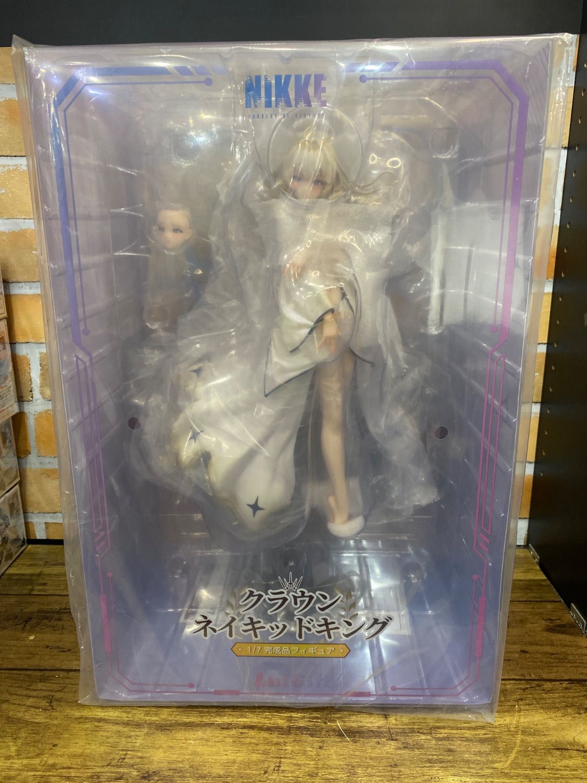 新品未開封】 勝利の女神：NIKKE クラウン ネイキッドキング 1/7 完成