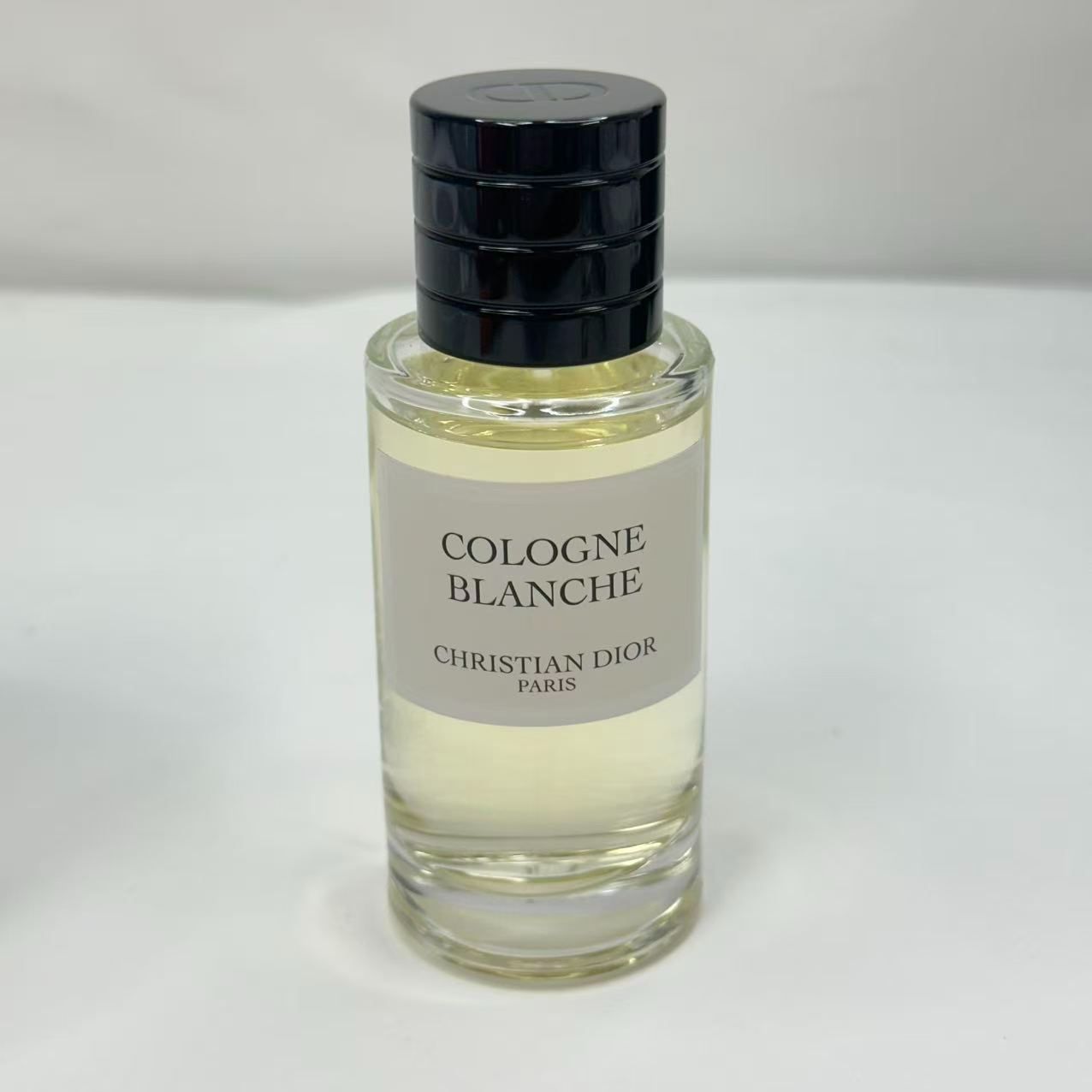 残量9割以上 Christian Dior コローニュ ブランシュ オードゥ パルファン 40ml香水