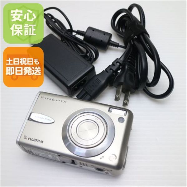 美品 FinePix F30 シルバー 即日発送 FUJIFILM デジカメ デジタル