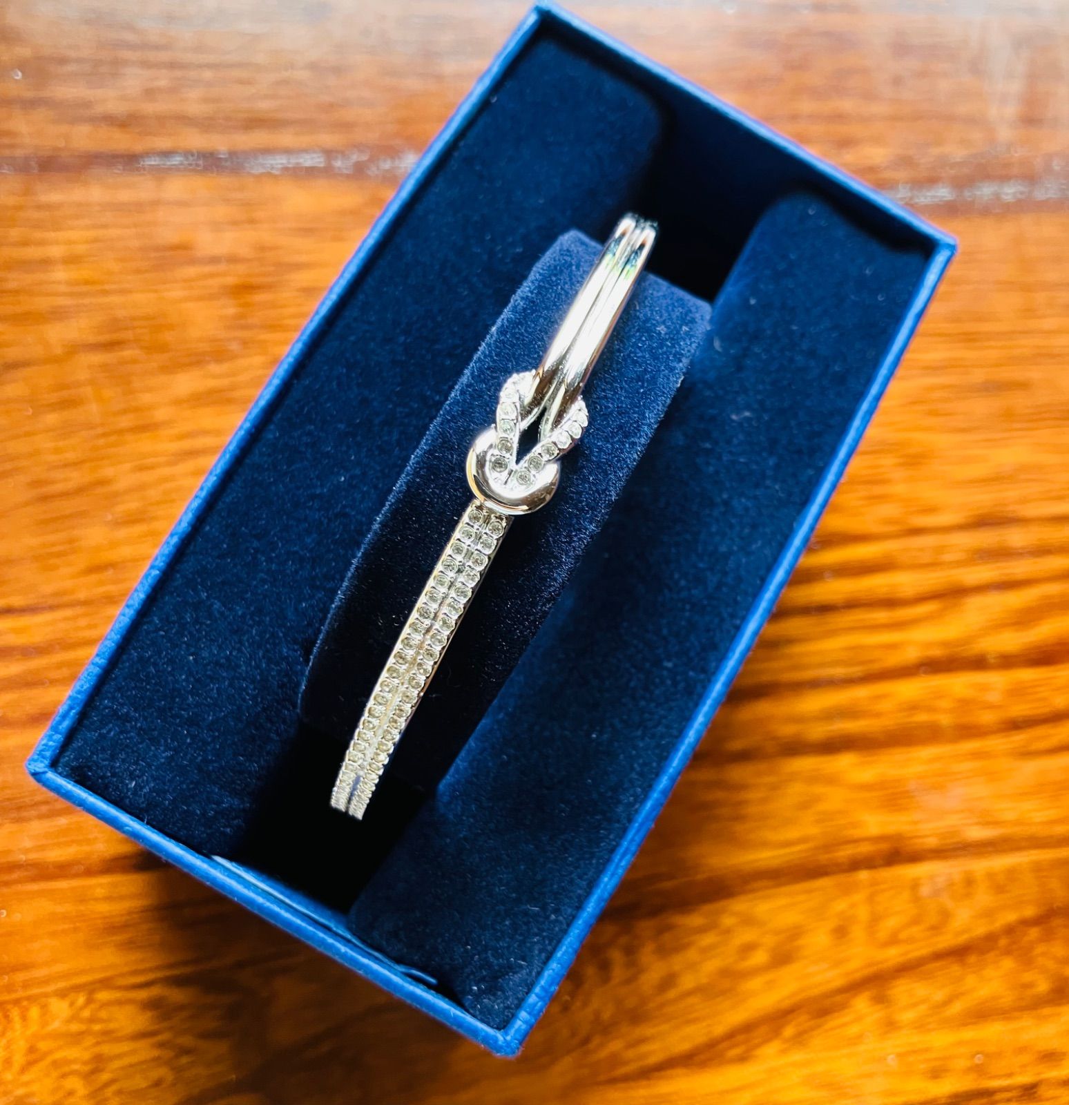 スワロフスキー Swarovskiバングル ダブルストランド