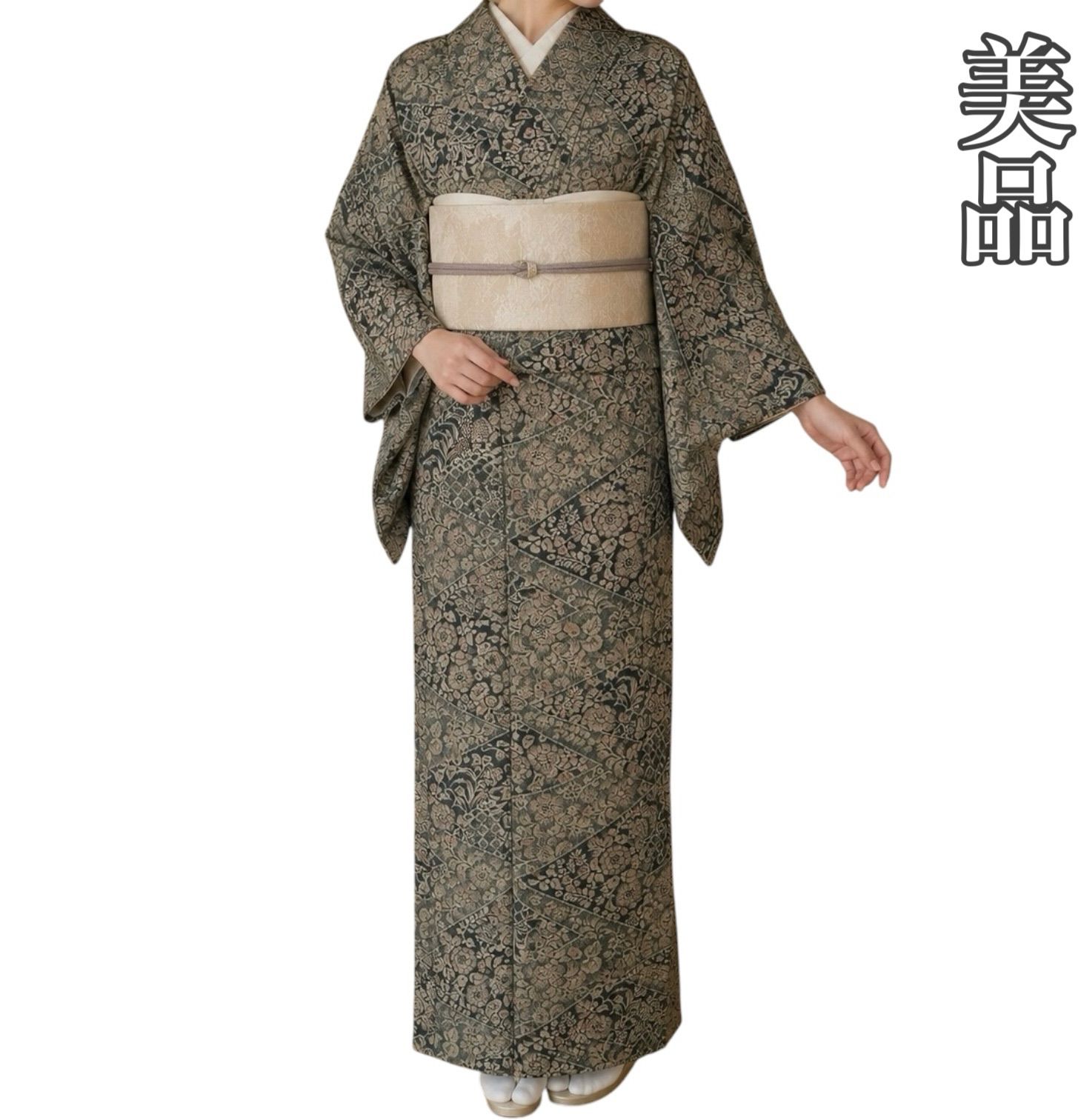 着物　正絹　辻が花 J898 美品 浜ちりめん 辻が花 正絹 和装 和服 着物 - メルカリ