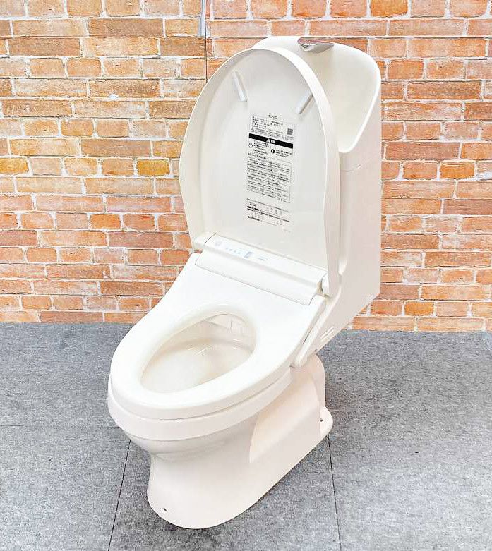 【中古品】【良品】 TOTO ☆リモコン付☆ トイレ洋式便器(床下排水) 「CS348B」 排水芯200mm とウォシュレット一体型タンク「TCF9151」#SC1 22E