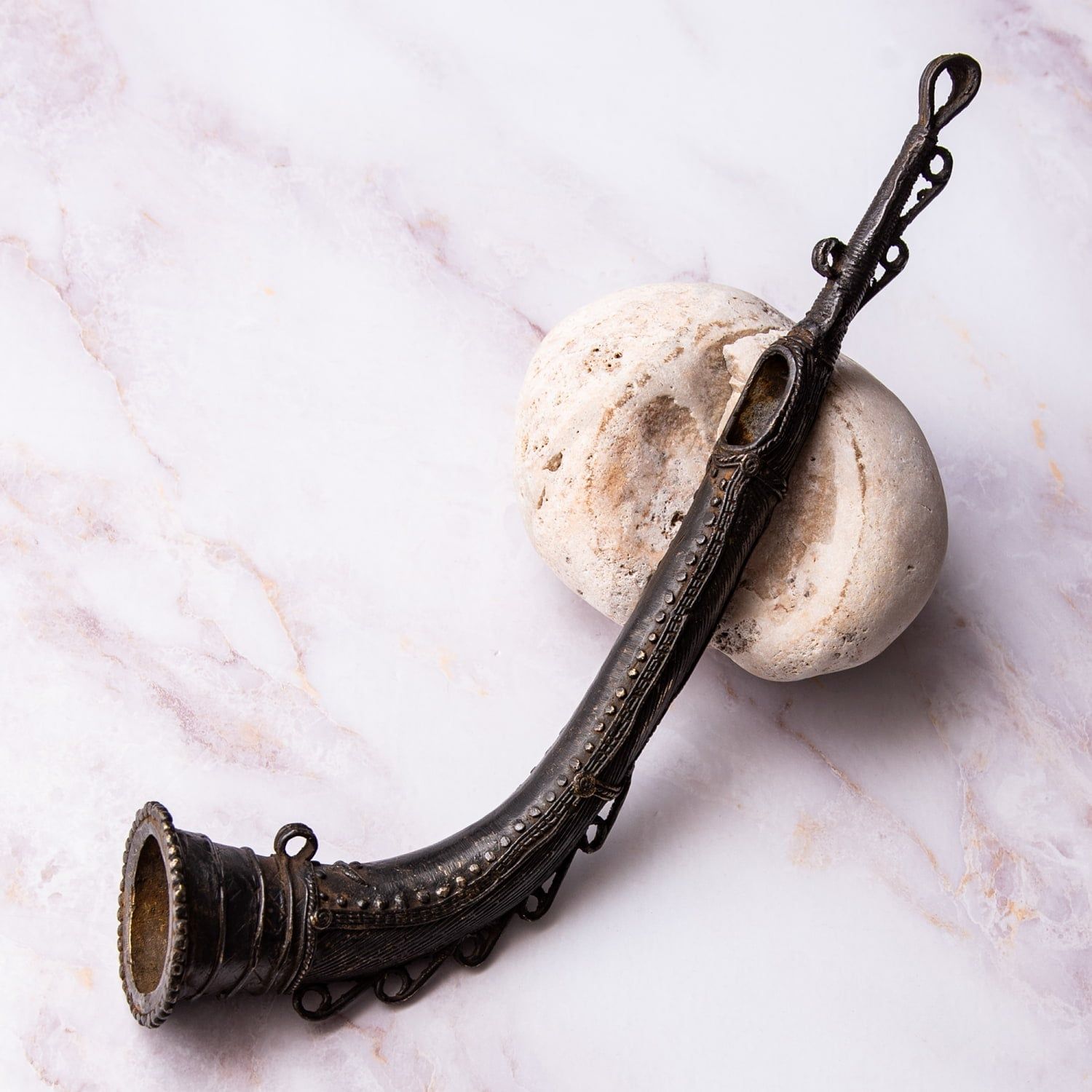 トゥラヒ（turahi） ドクラ鋳造のメタルホーン インドの民俗ラッパ 32cm / トゥラヒ Turahi ドクラ鋳