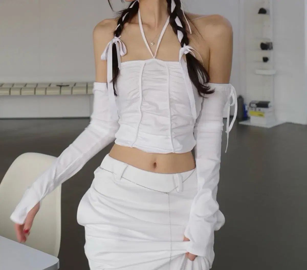 新品 ニューアルリン 姫宮 桃李 トップス 白