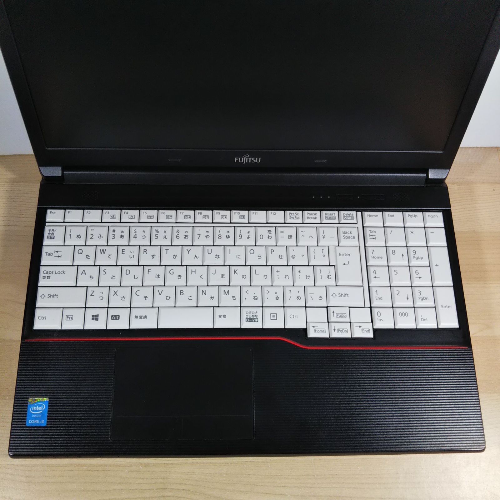 Fujitsu LIFEBOOK A574/MX CPU：Core i3 4000M メモリ：4GB HDD,OSなし