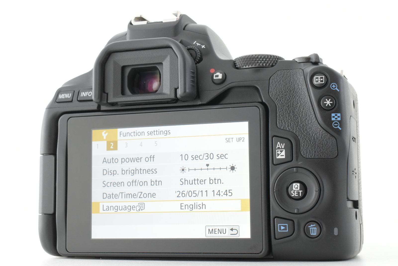 美品】シャッターカウント 5000回以下 Canon EOS Kiss X10 EF-S 18