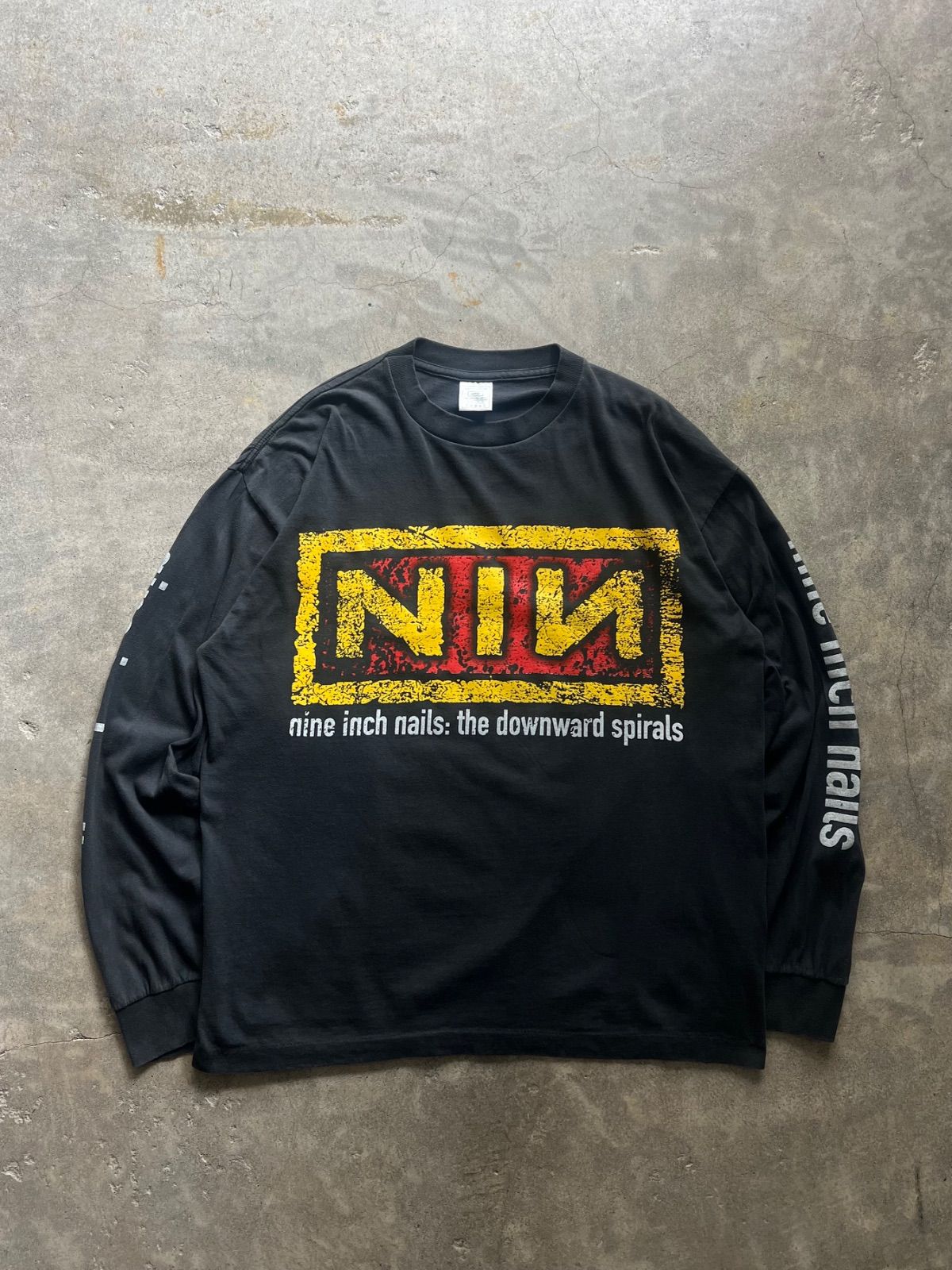 NINE INCH NAILS the downward spirals ナイン・インチ・ネイルズ 長袖 