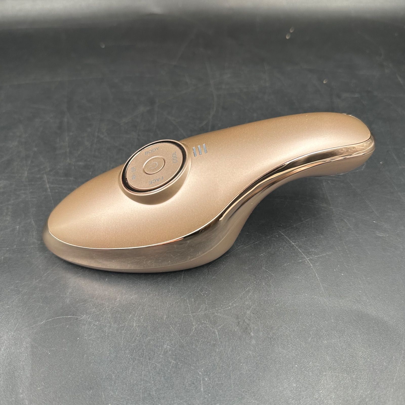 ME ラボン エクラ IKKOプロデュース 美顔器 通電確認済み ME 