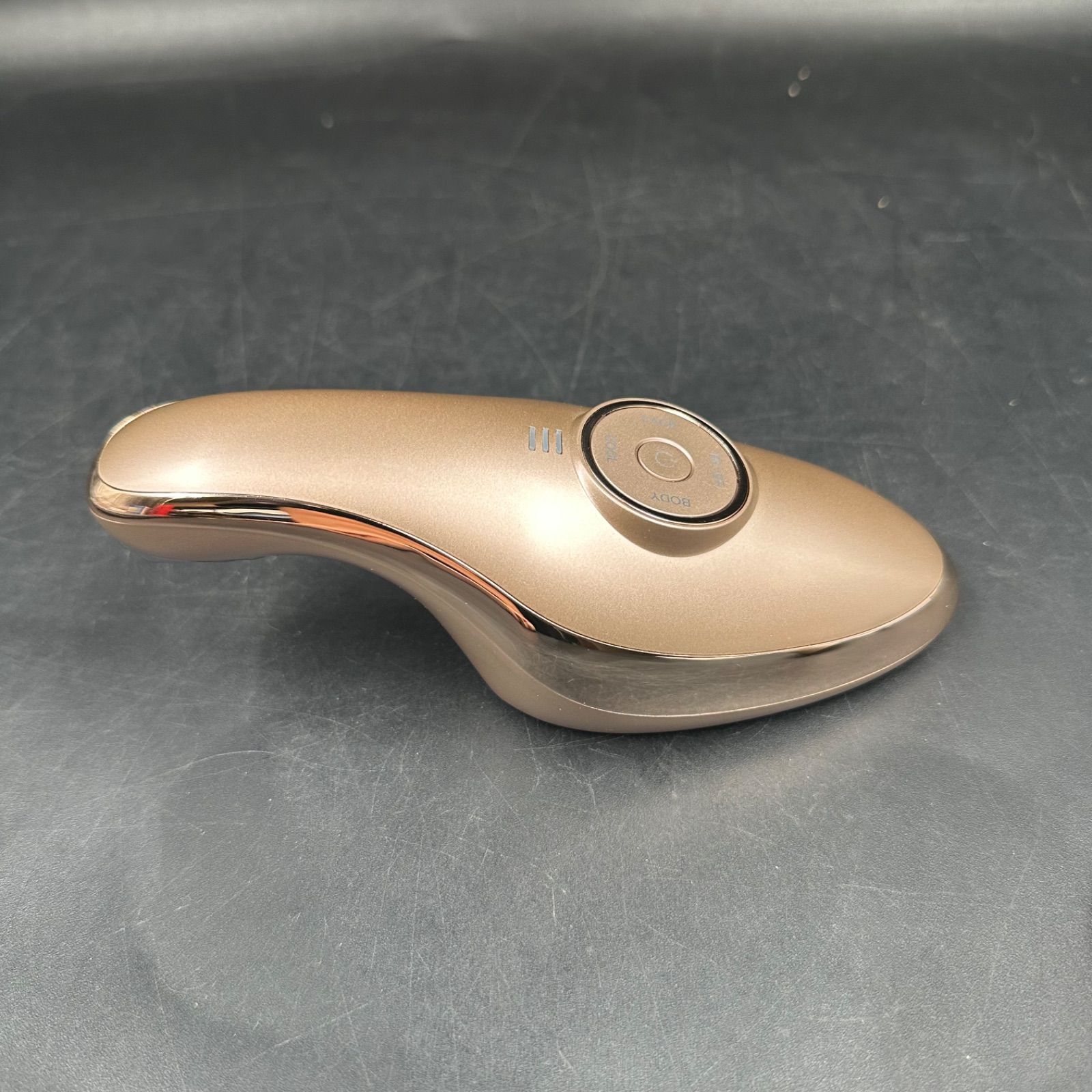 ME ラボン エクラ IKKOプロデュース 美顔器 通電確認済み ME 