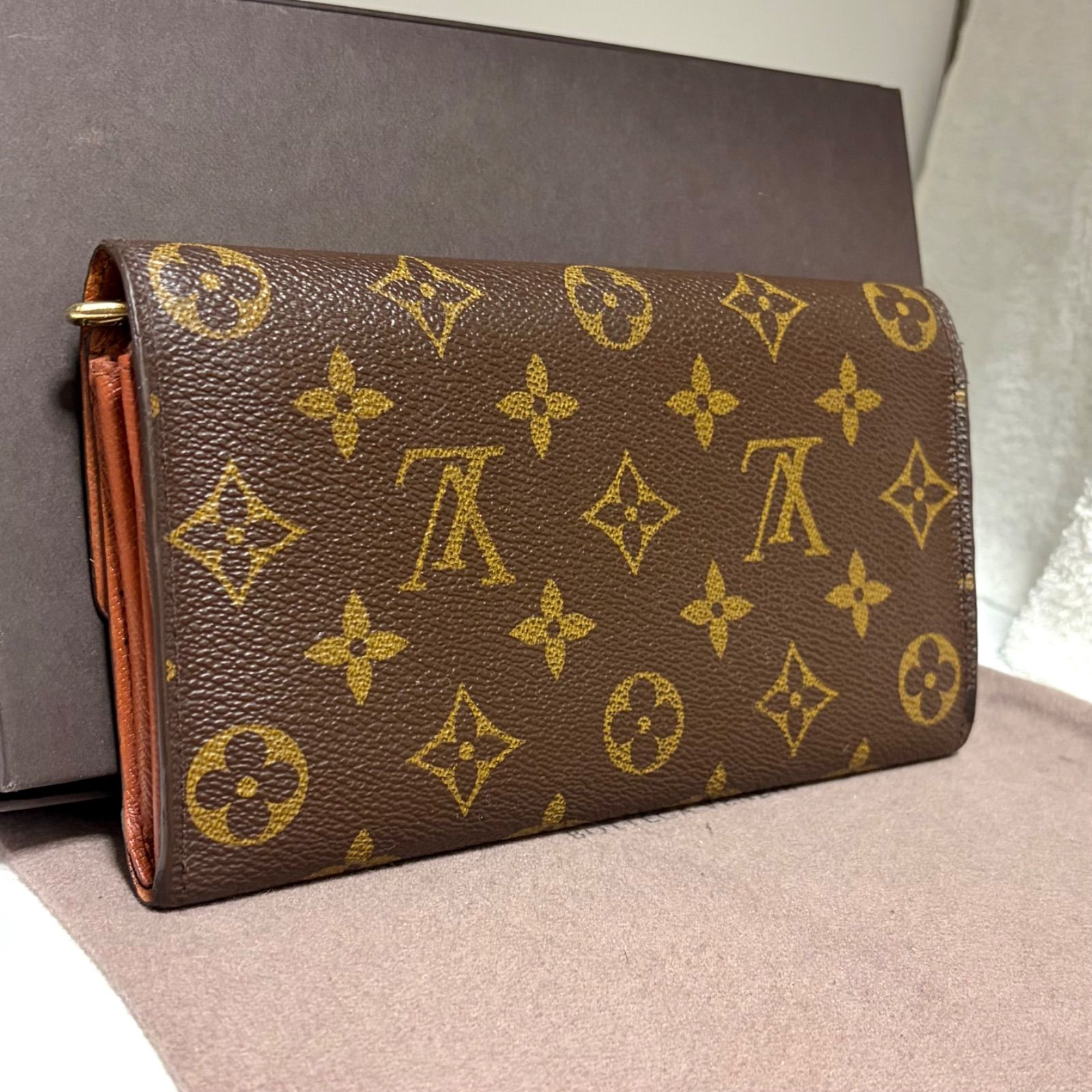 b51 ポルトモネ クレディ ポルトフォイユ サラ 旧型 Louis Vuitton