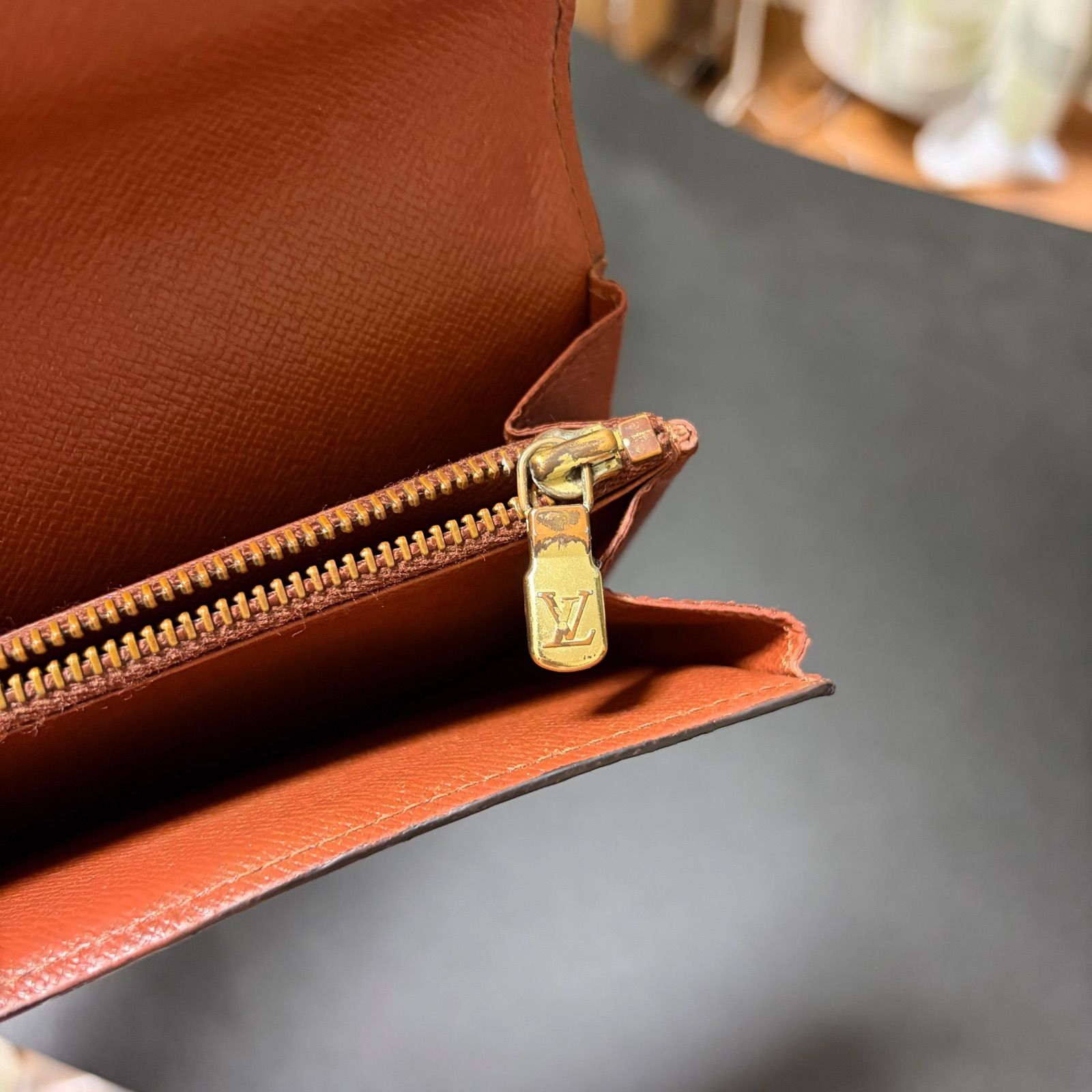 b51 ポルトモネ クレディ ポルトフォイユ サラ 旧型 Louis Vuitton