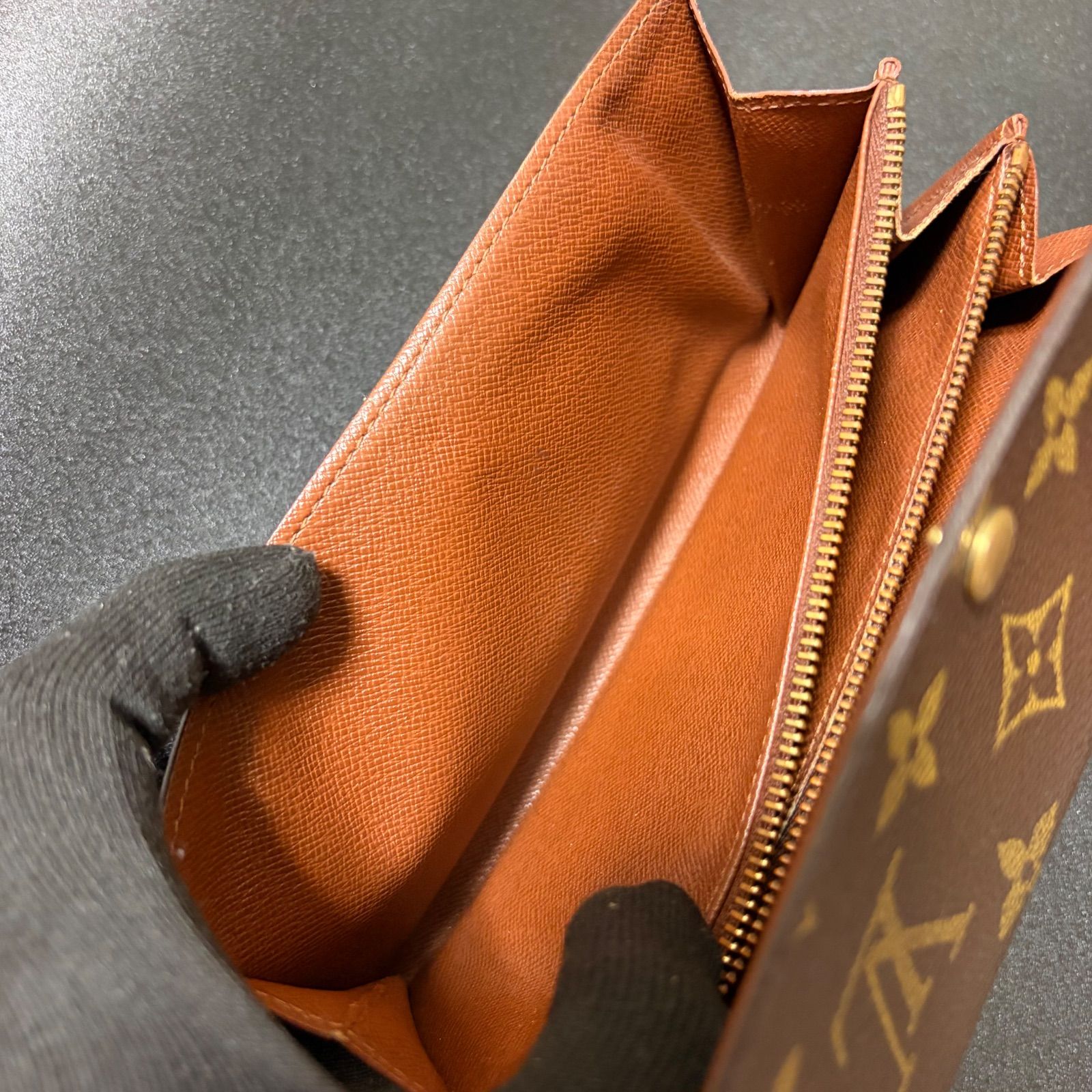 c82 ポルトモネ クレディ ポルトフォイユ サラ 旧型 Louis Vuitton