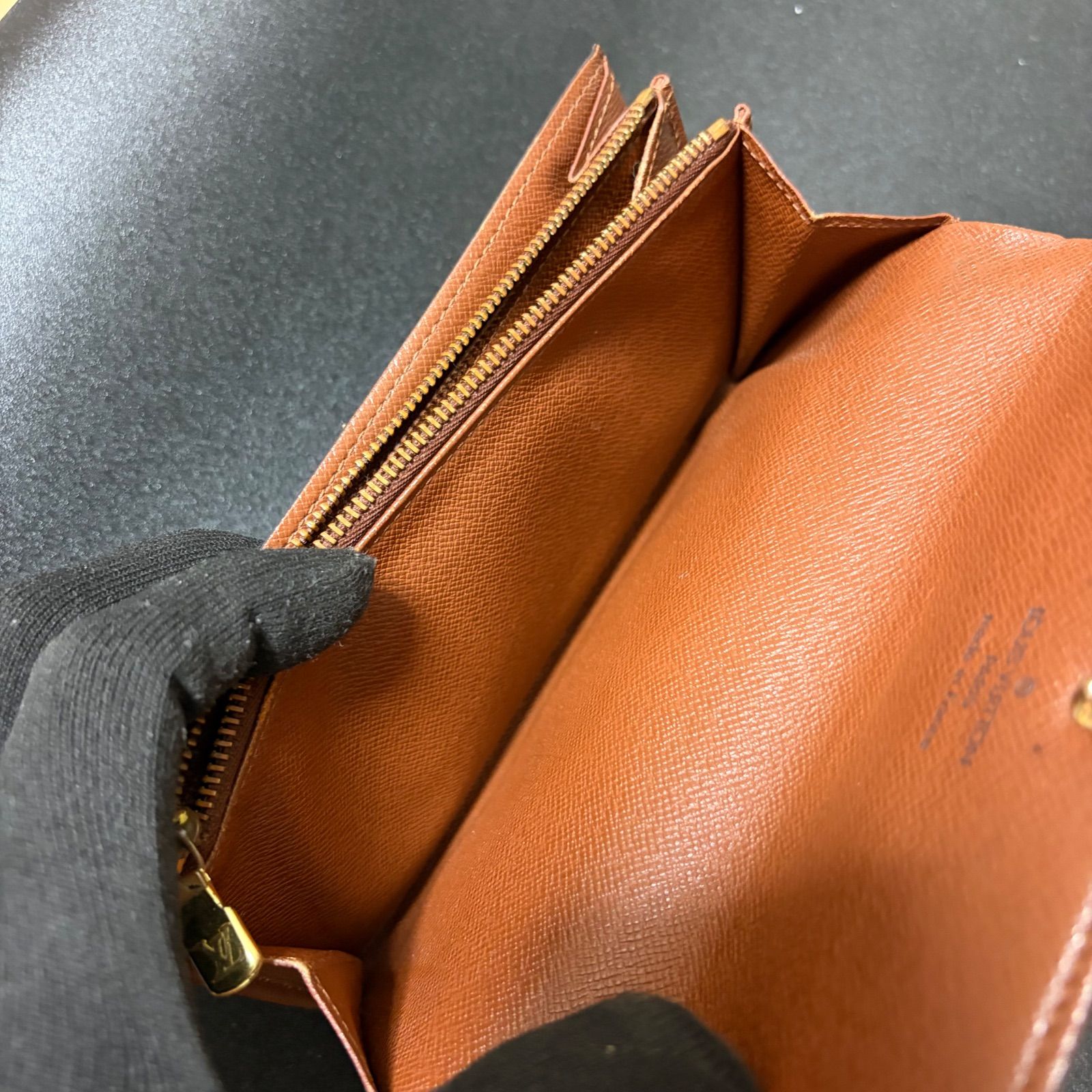 c82 ポルトモネ クレディ ポルトフォイユ サラ 旧型 Louis Vuitton