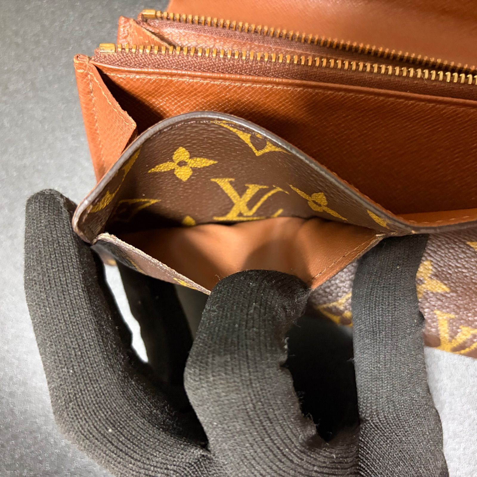 c82 ポルトモネ クレディ ポルトフォイユ サラ 旧型 Louis Vuitton