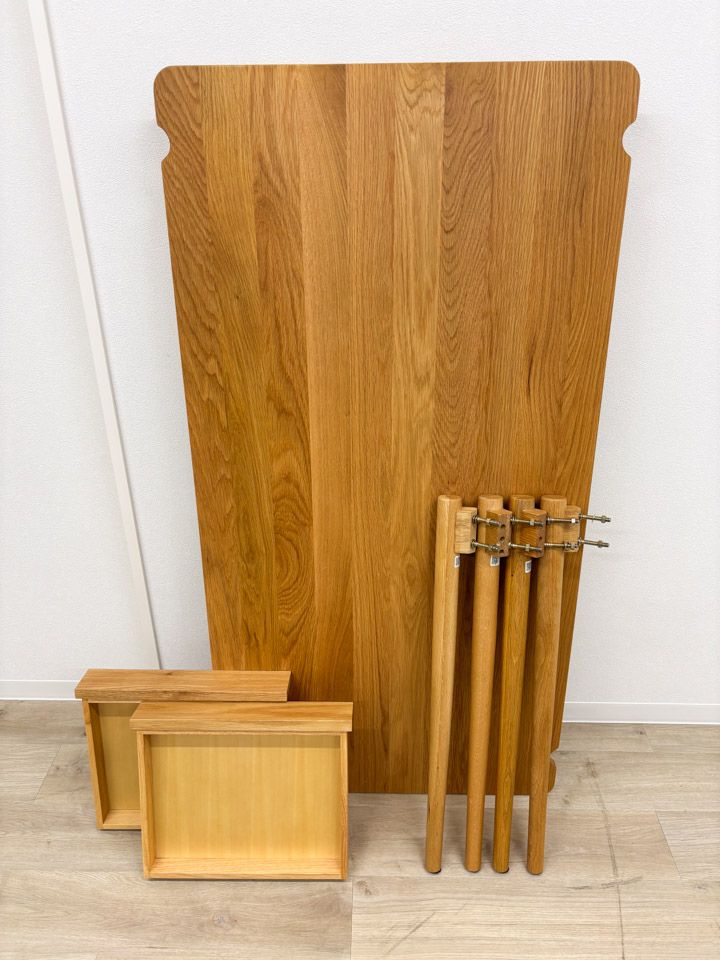 【展示品】定価7.4万 弘益 ダイニングテーブル 単品 幅135cm デント ナチュラル カフェ風 おしゃれ 個人未使用【送料無料】