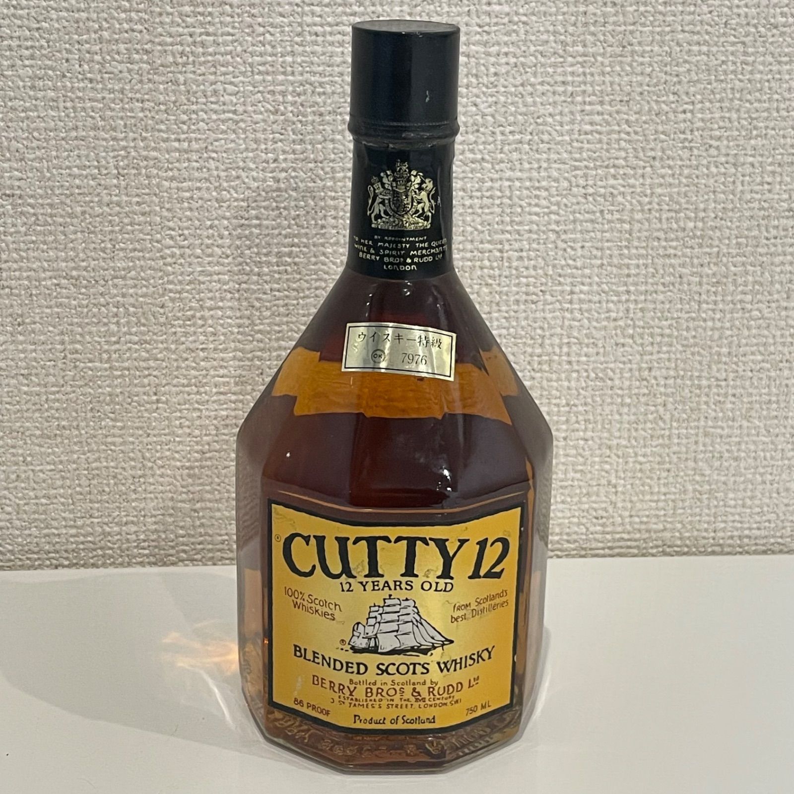 カティサーク 12年 750ml ブレンデッドスコッチウイスキー - メルカリ