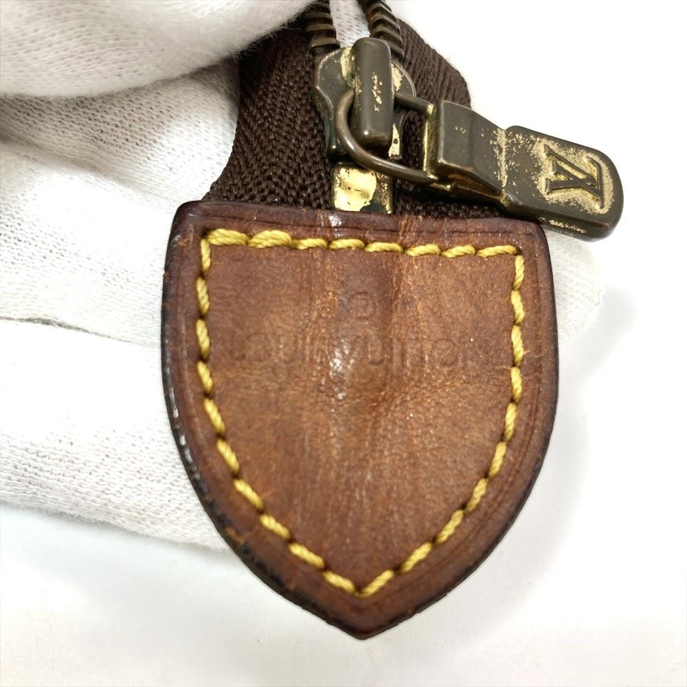 ルイヴィトン LOUIS VUITTON トワレット26 ポシェット モノグラム