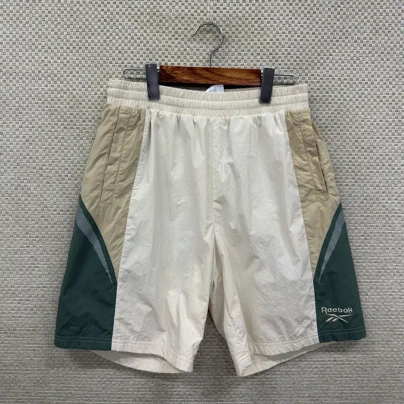 リーボック ジャージ ハーフパンツ M D03343