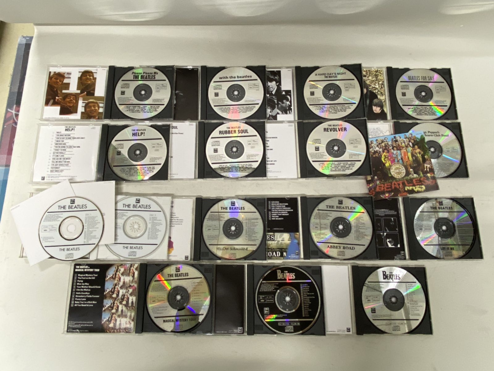 浜館22-1339] [店舗併売品] The Beatles CD Box CP25-5751～66 CD16枚