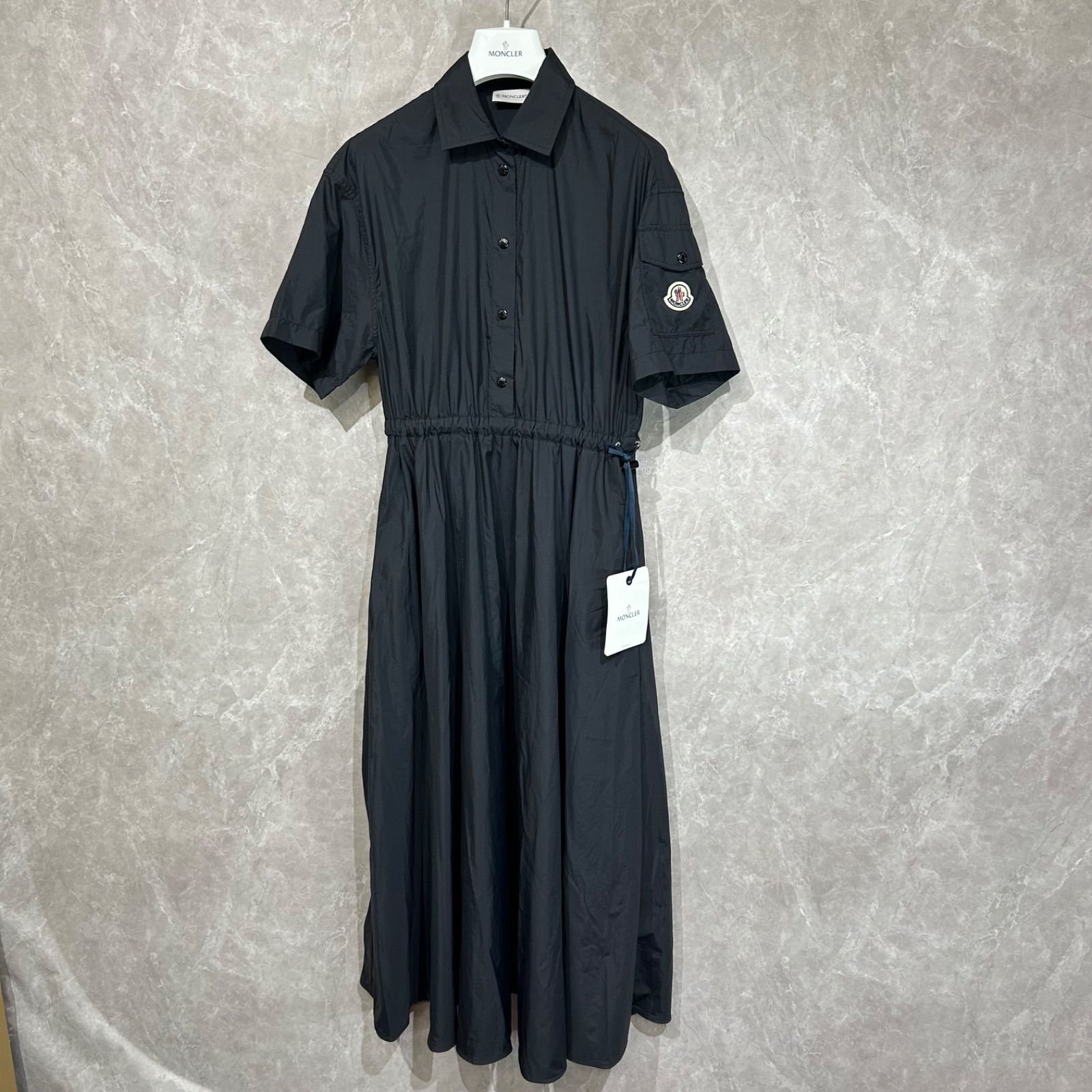 極美品】 MONCLERモンクレール 半袖ワンピースABITO黒 ブラック38 