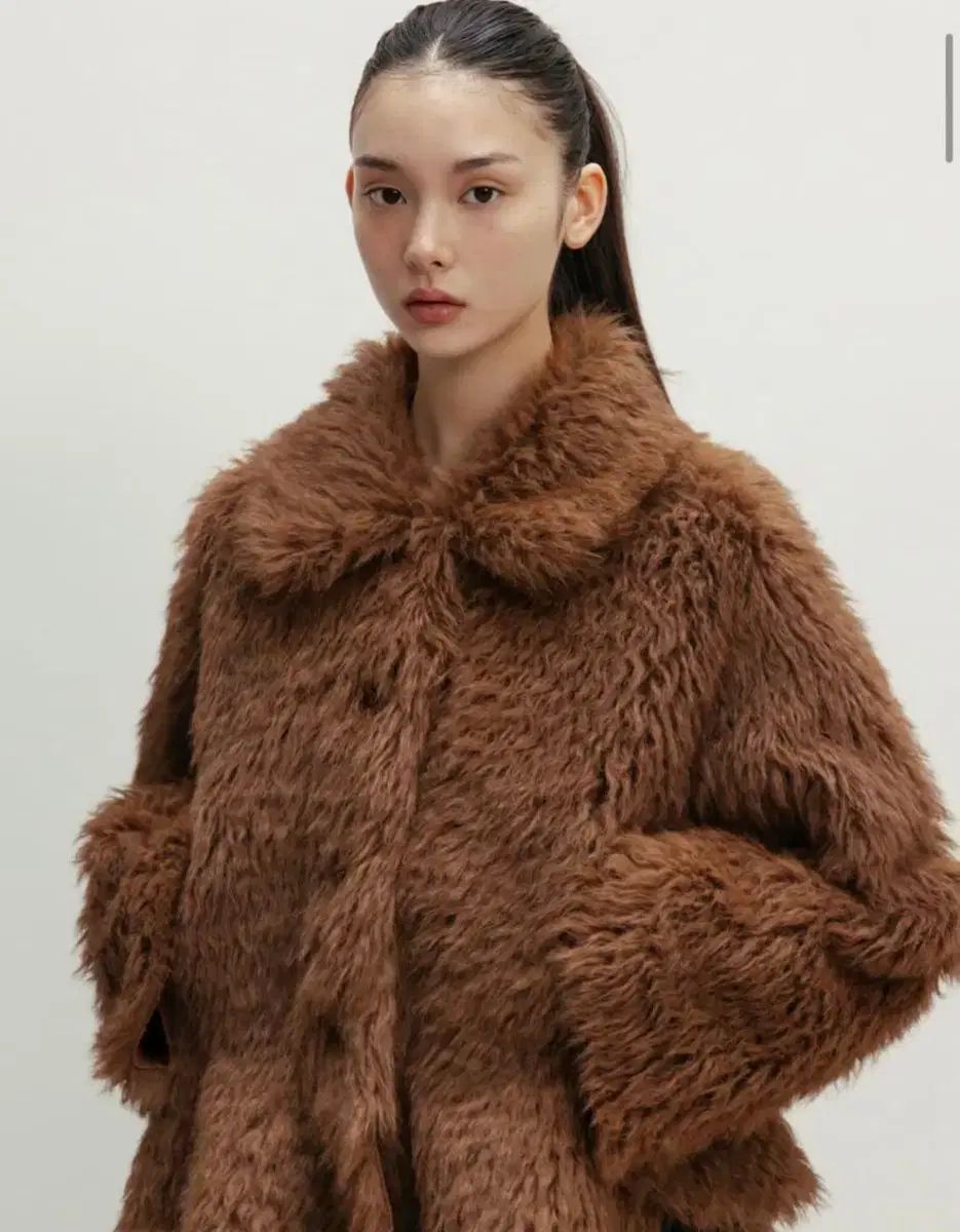 THETIS SLIT FLARE ファー ジャケット 21,153円
