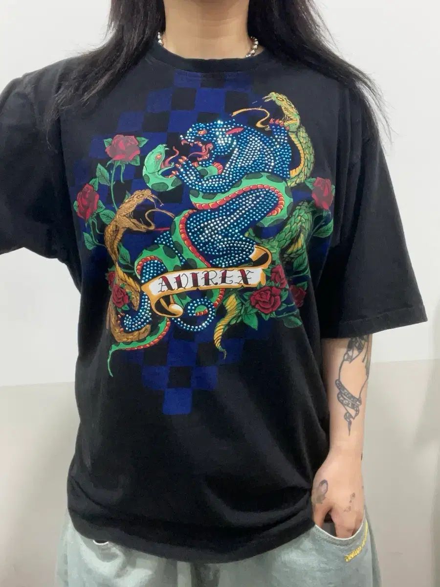 アヴィレックス オールドスクール 豹柄 ラインストーン 半袖 Tシャツ