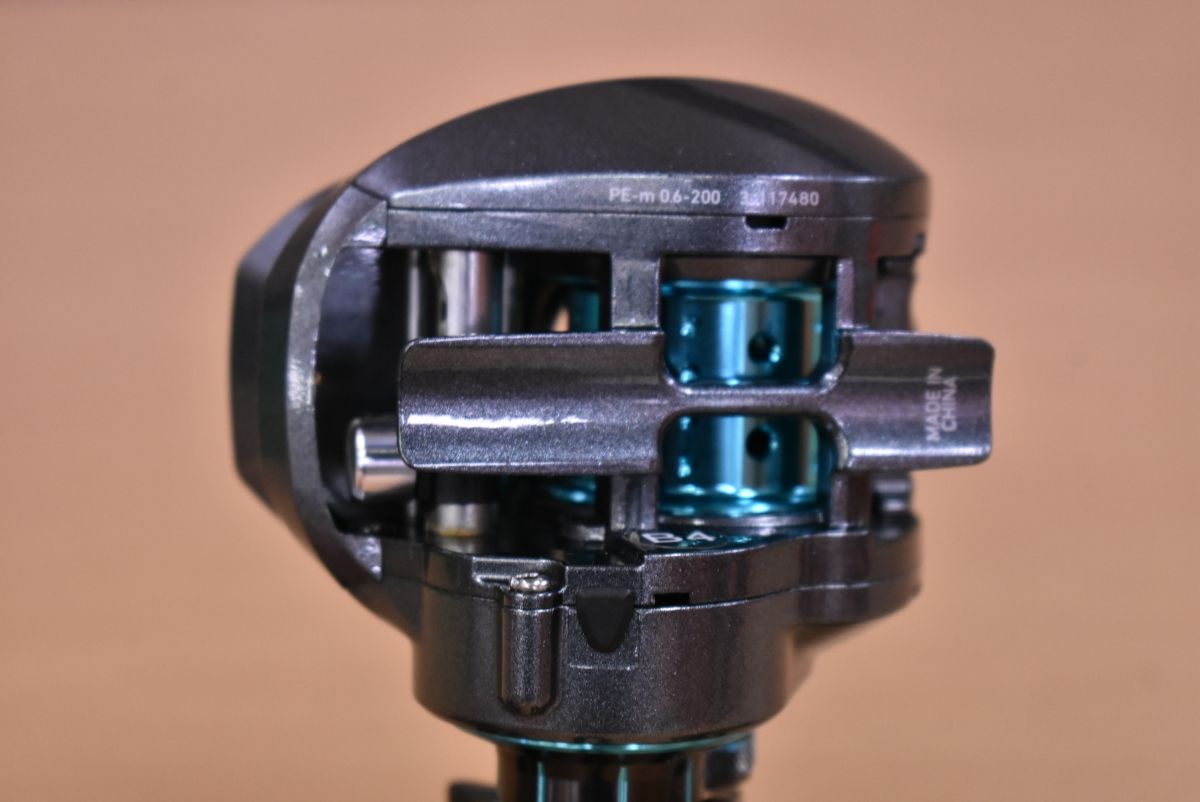 ダイワ 20 ライト SW X IC SS 右 DAIWA LIGHT ベイトリール カウンター