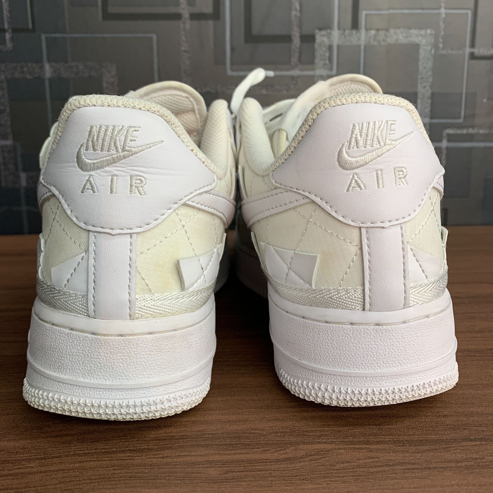 NIKE ビリーアイリッシュ トリプルホワイト air force 1 - ナイキ」と 