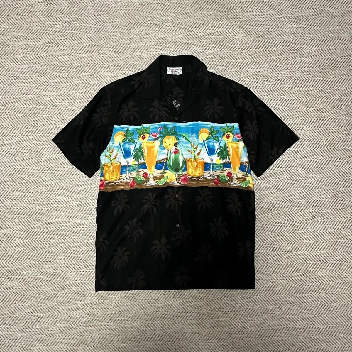 VINTAGE usa製ハワイアンシャツ
