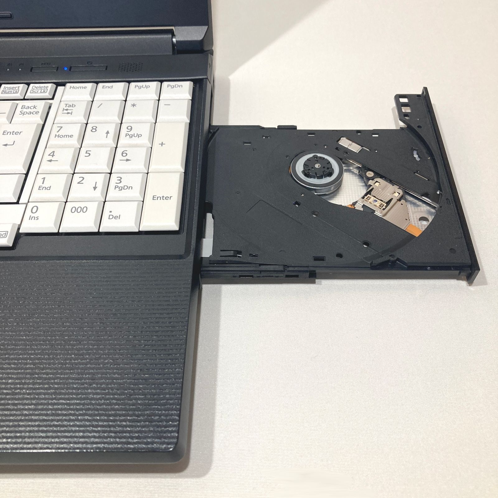 初心者OK！カメラ付富士通ノートPC D660-3 Office付 - メルカリ