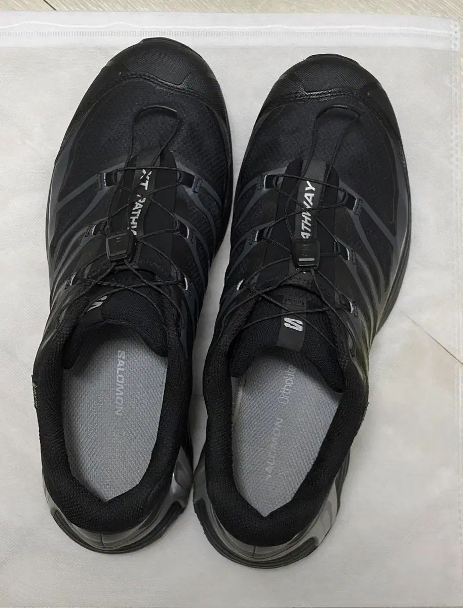 SALOMON XT-PATHWAY GTX ブラック シルバー 285