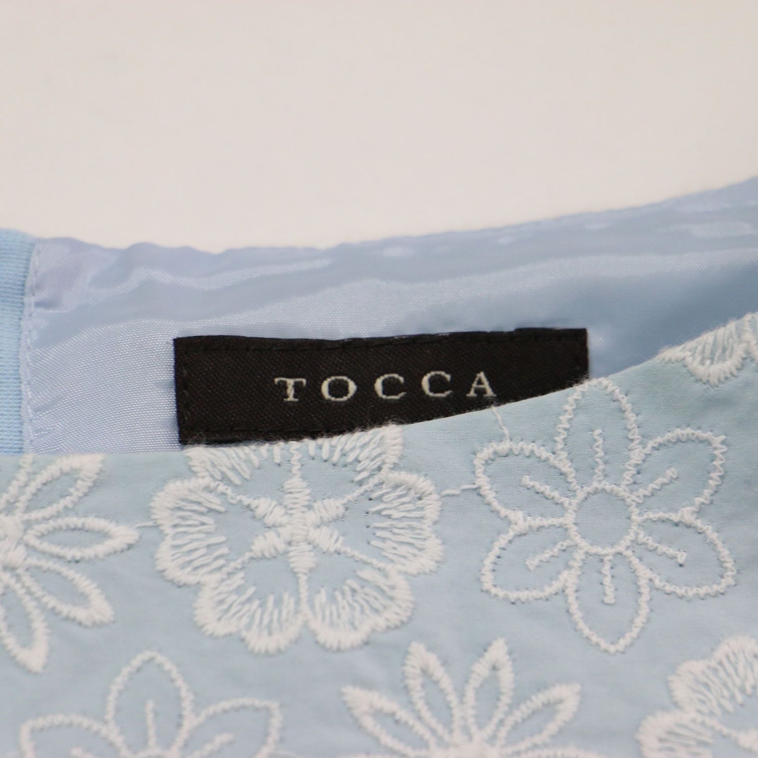 TOCCA トッカ ワンピース サックスブルー サイズ:0(XS) | 21春夏 花柄 刺繍 フレアドレス / ワンピース | 半袖 膝丈 コットン | トップス 【レディース】【中古】 TOCCA トッカ ワンピース サックスブルー サイズ:0(XS) | 21春夏 花柄 刺繍 フレアドレス / ワンピース | 半袖 膝丈 コットン | トップス 【レディース】【中古】