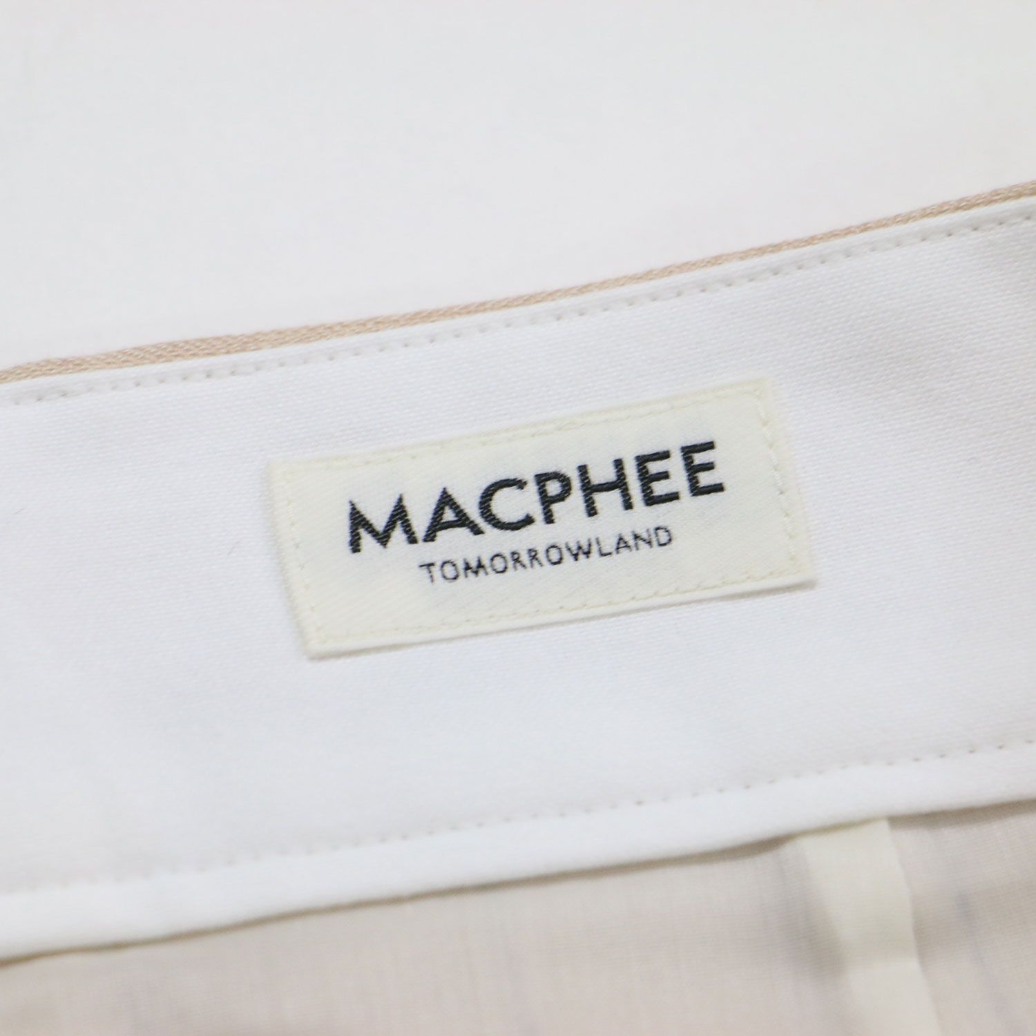 MACPHEE マカフィー パンツ ベージュ サイズ:36(9号) | 25春夏 ダブルカバーリネン タックワイドパンツ / フルレングス センタープレス バックセンター Vカット ストライプ 総柄 | ボトムス ズボン【レディース】【中古】