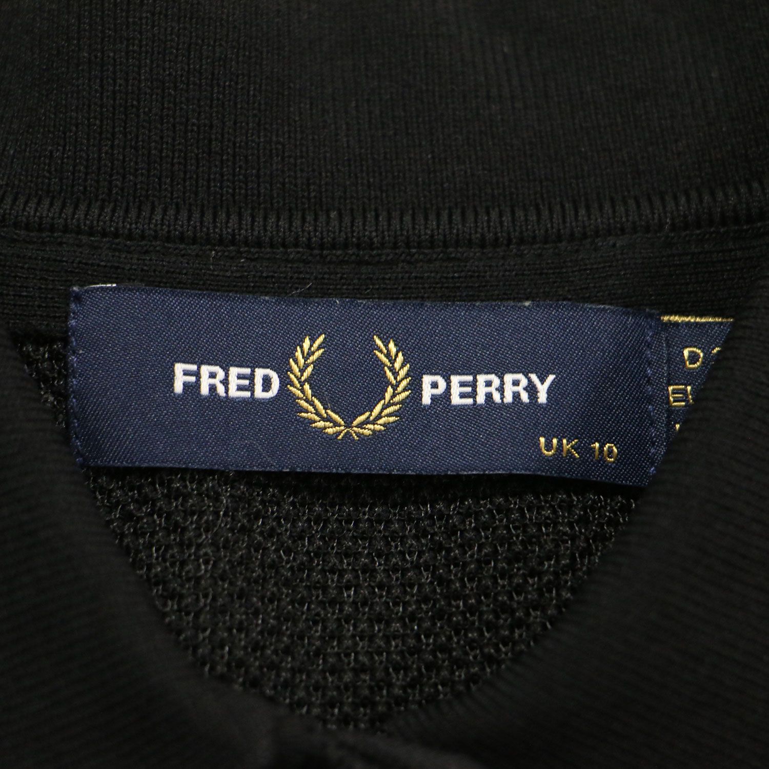 FRED PERRY フレッドペリー × Ray BEAMS 別注 ポロシャツ ブラック 黒 サイズ:UK10(M) | フレア ノースリーブ ポロシャツ / カットソー | フレンチスリーブ Aライン メッシュ | トップス【レディース】【中古】 FRED PERRY フレッドペリー × Ray BEAMS 別注 ポロシャツ ブラック 黒 サイズ:UK10(M) | フレア ノースリーブ ポロシャツ / カットソー | フレンチスリーブ Aライン メッシュ | トップス【レディース】【中古】