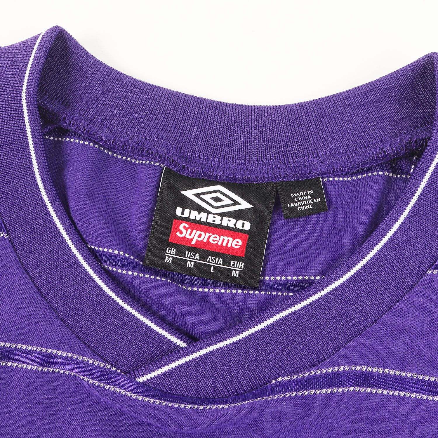 【新品】Supreme シュプリーム Tシャツ パープル サイズ:M | 25SS ×UMBRO ストライプ サッカージャージ(Stripe Soccer Jersey) | トップス カットソー 半袖【メンズ】 【新品】Supreme シュプリーム Tシャツ パープル サイズ:M | 25SS ×UMBRO ストライプ サッカージャージ(Stripe Soccer Jersey) | トップス カットソー 半袖【メンズ】
