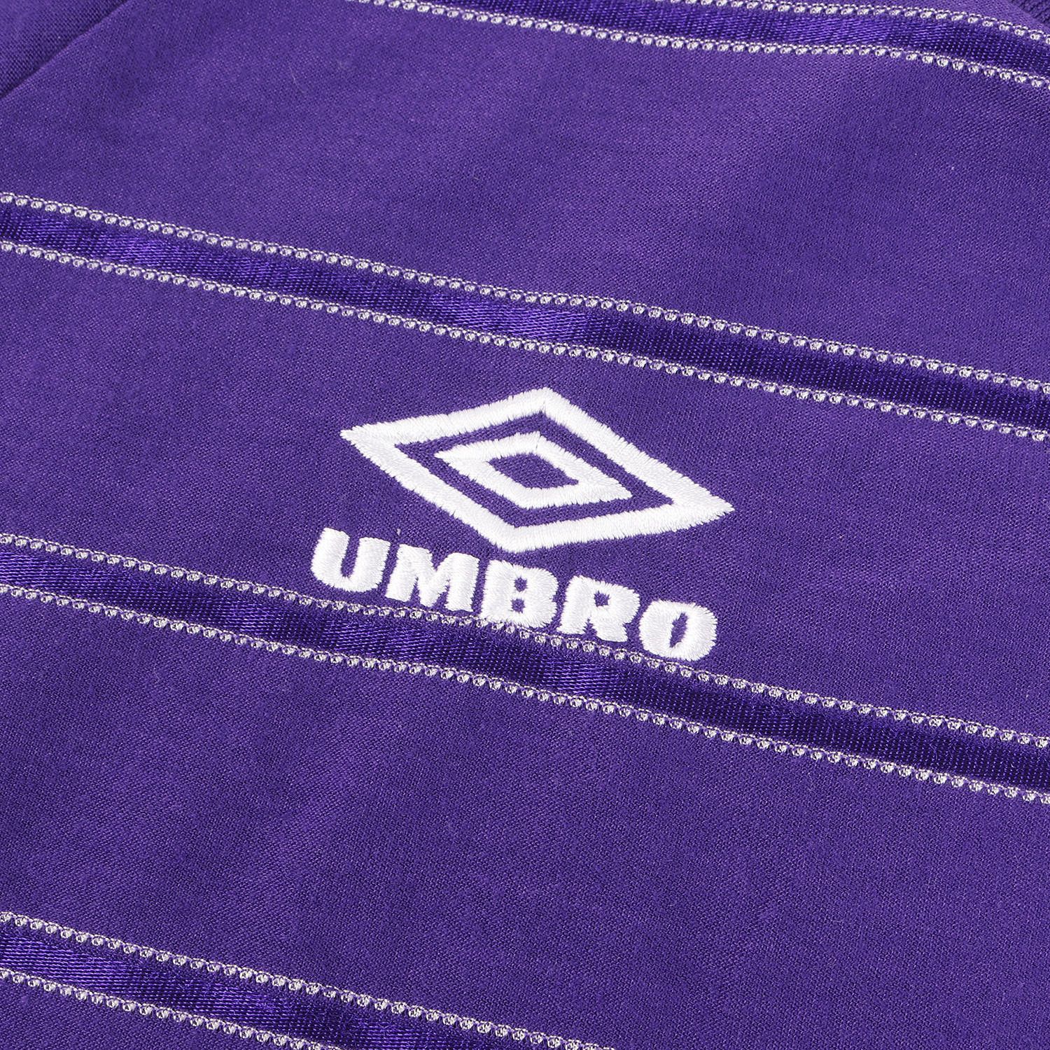 【新品】Supreme シュプリーム Tシャツ パープル サイズ:M | 25SS ×UMBRO ストライプ サッカージャージ(Stripe Soccer Jersey) | トップス カットソー 半袖【メンズ】 【新品】Supreme シュプリーム Tシャツ パープル サイズ:M | 25SS ×UMBRO ストライプ サッカージャージ(Stripe Soccer Jersey) | トップス カットソー 半袖【メンズ】