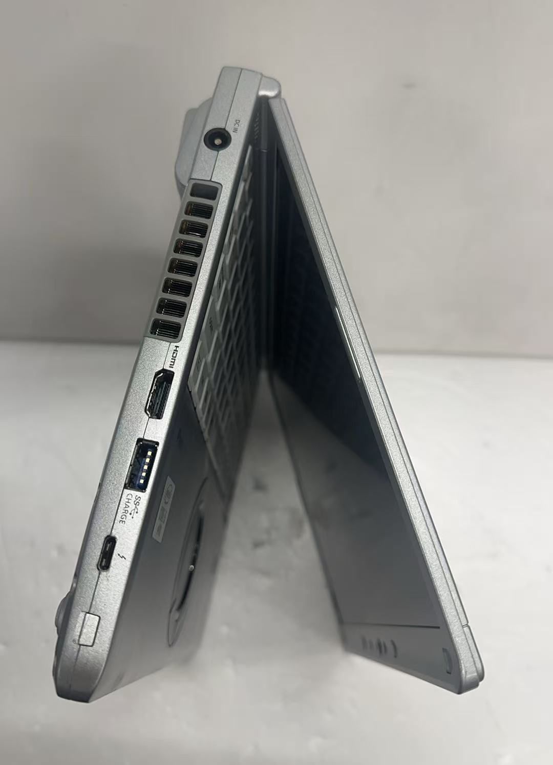 Panasonic Let’s note CF-SV9RD7KS / Core i5-10310U ++924208 Panasonic Let’s note CF-SV9RD7KS / Core i5-10310U ++924208