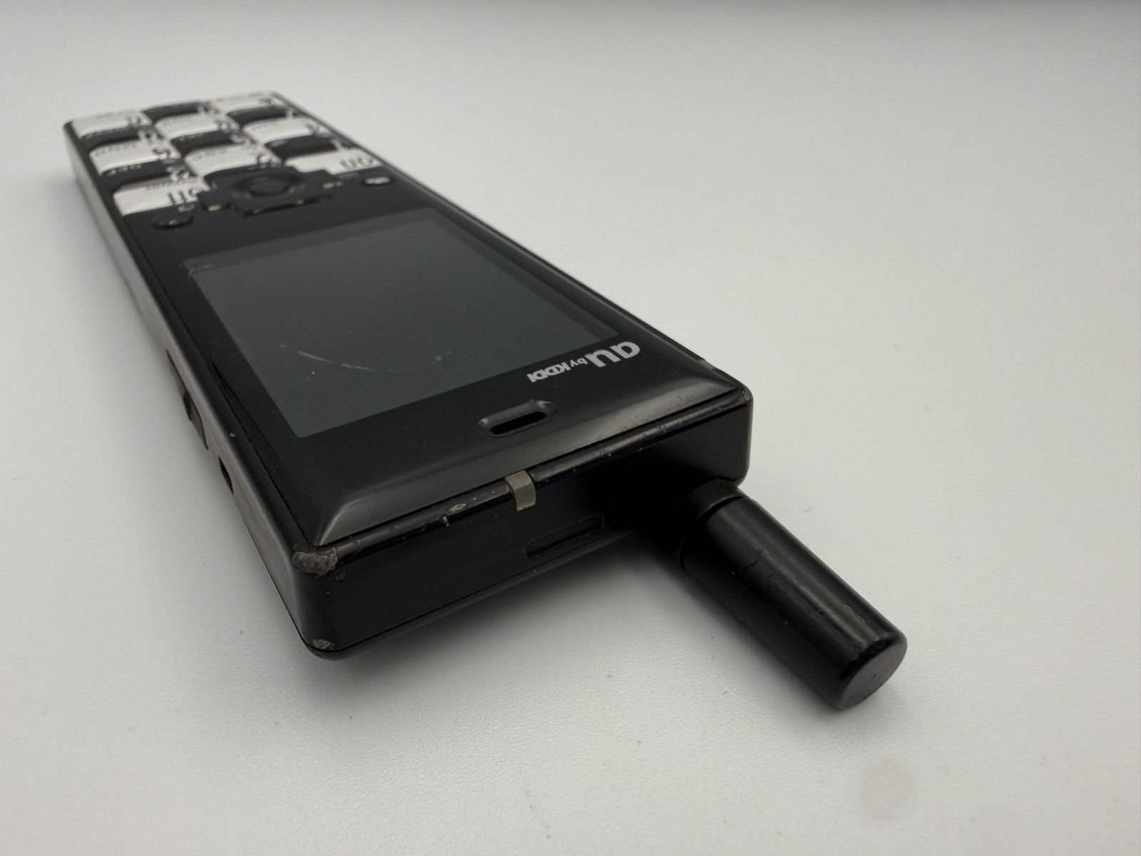 au ガラケー 初代 INFOBAR ICHIMATSU 市松 黒 ブラック 携帯電話 廃盤 レア ヴィンテージ コレクション au ガラケー 初代 INFOBAR ICHIMATSU 市松 黒 ブラック 携帯電話 廃盤 レア ヴィンテージ コレクション