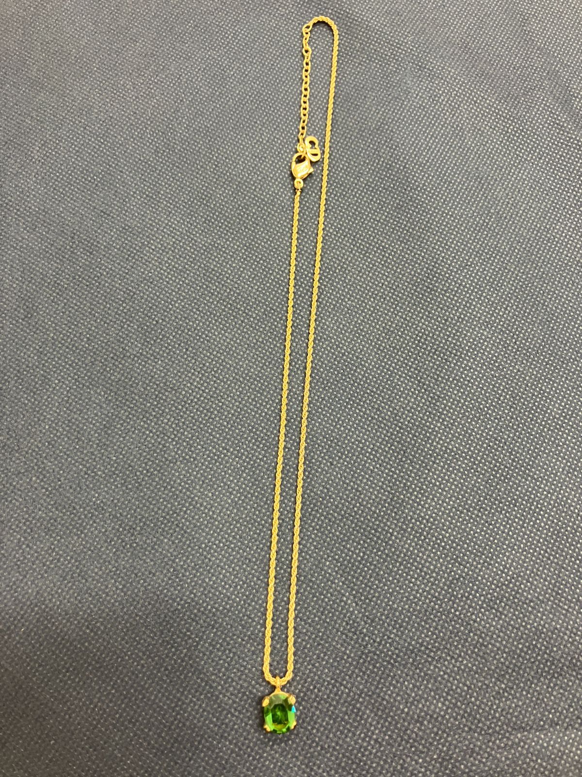 【441301098602】 現状品 Christian Dior ディオール ネックレス グリーン ストーン ゴールド 【441301098602】 現状品 Christian Dior ディオール ネックレス グリーン ストーン ゴールド