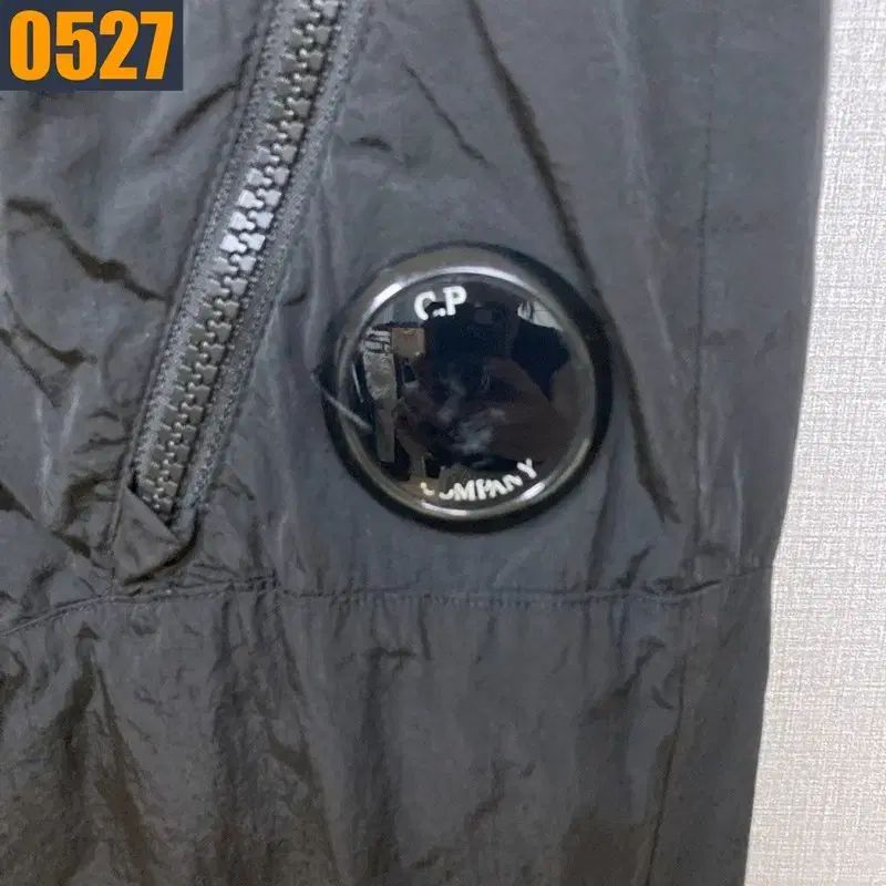 33 CPカンパニー シピーカンパニー レンズ ナイロン ジョガー パンツ