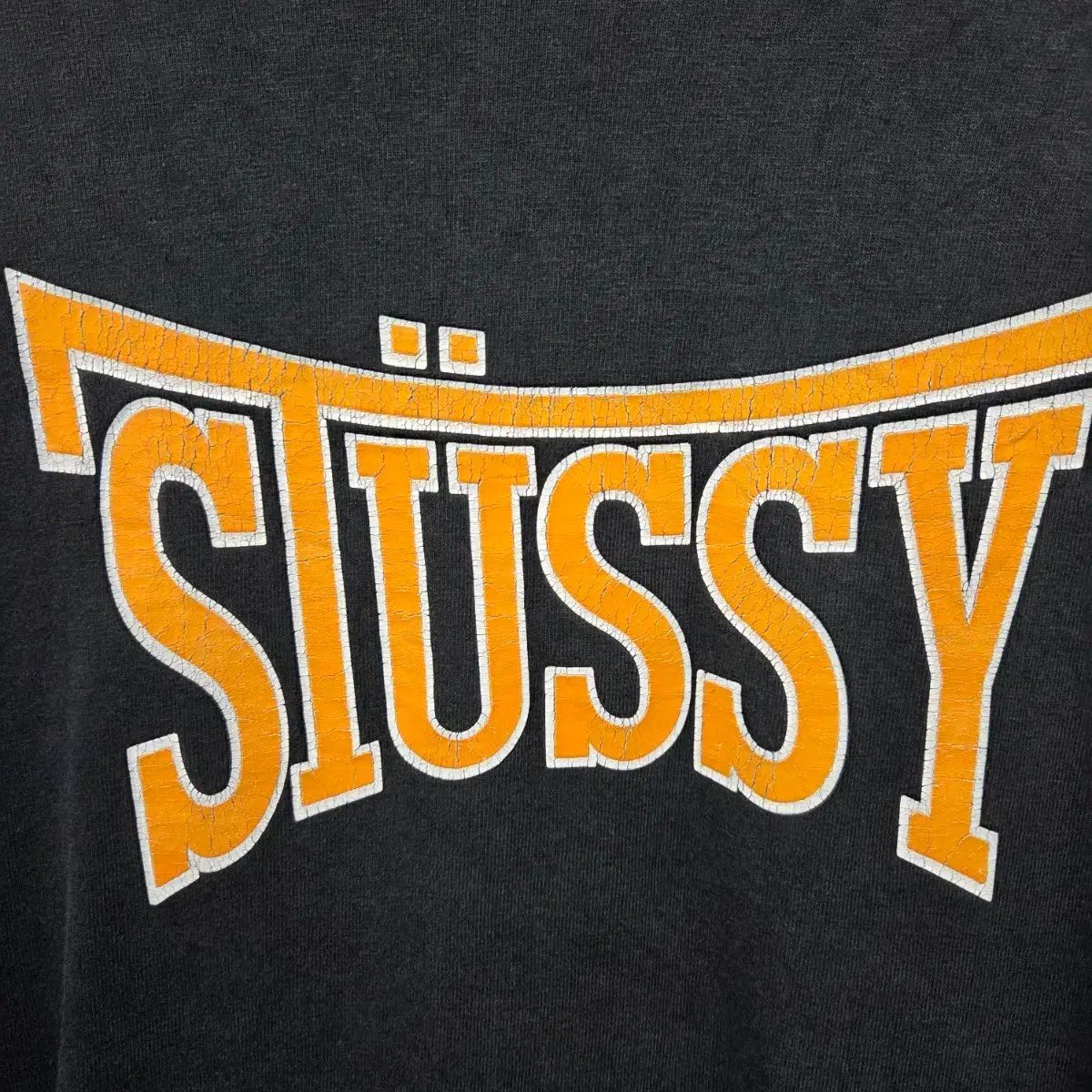 STUSSY ブラック オレンジ ロゴ 長袖 Tシャツ メンズ S STUSSY ブラック オレンジ ロゴ 長袖 Tシャツ メンズ S