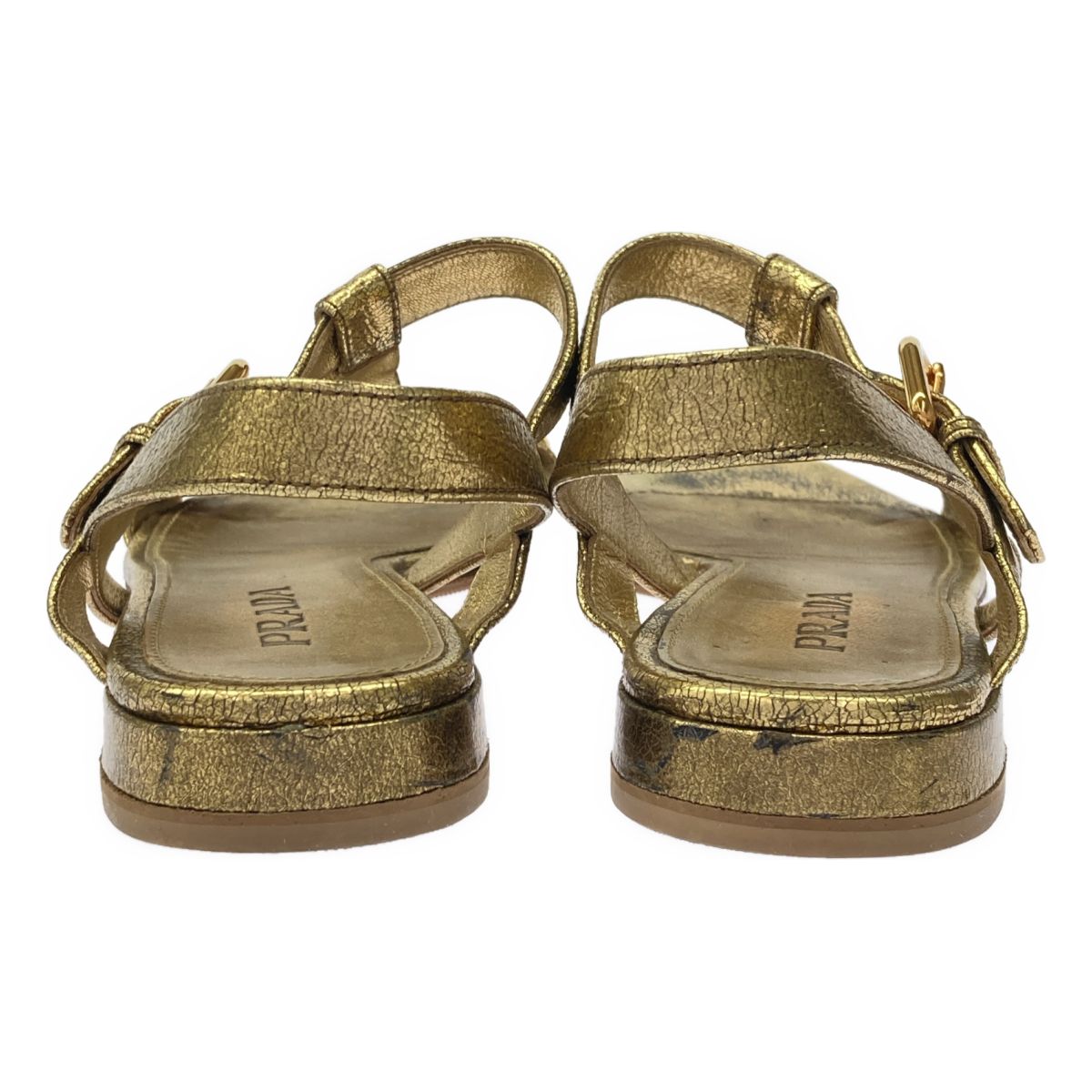 美品　PRADA プラダ　スタッズ付きゴールドサンダル　36 PRADA プラダ メタリックスタッズデザインサンダル ゴールド 36 - メルカリ
