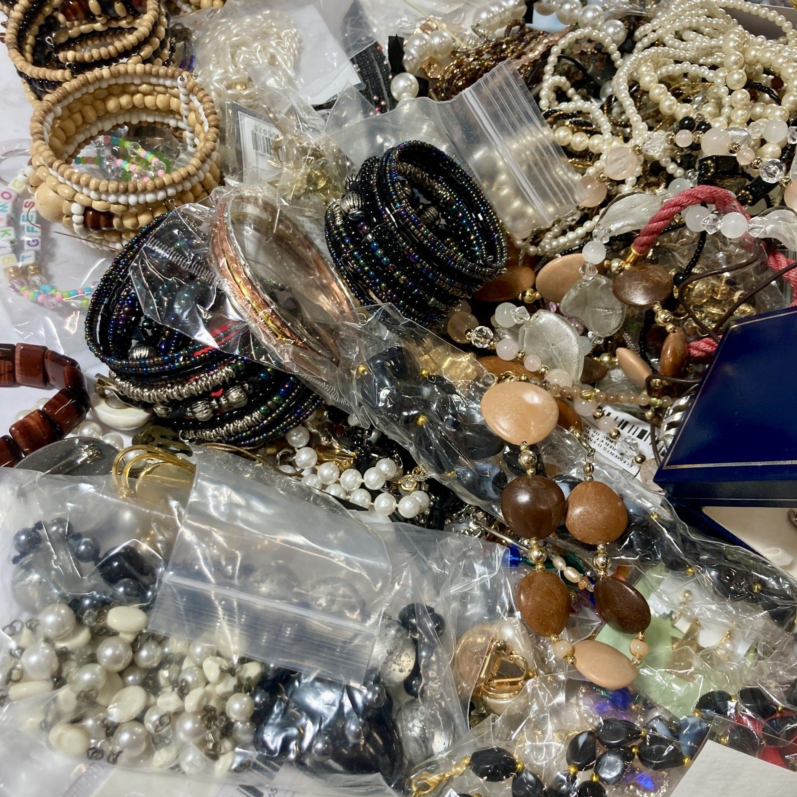 ☆ 希少 アクセサリー ジュエリー 大量 まとめ商品 ブローチ
