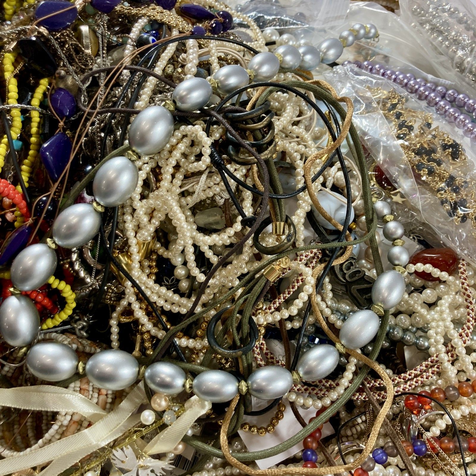 ☆ 希少 アクセサリー ジュエリー 大量 まとめ商品 ブローチ