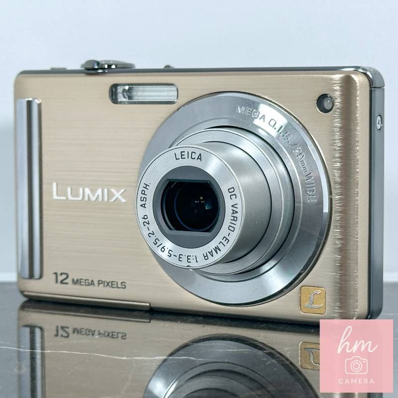 カメラ 【美品】Panasonic LUMIX DMC-FS25 ゴールド 1210万画素 光学5