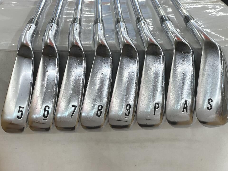 ダンロップ SRIXON ZX5 NSプロ MODUS 3 TOUR 105 DST Sフレックス