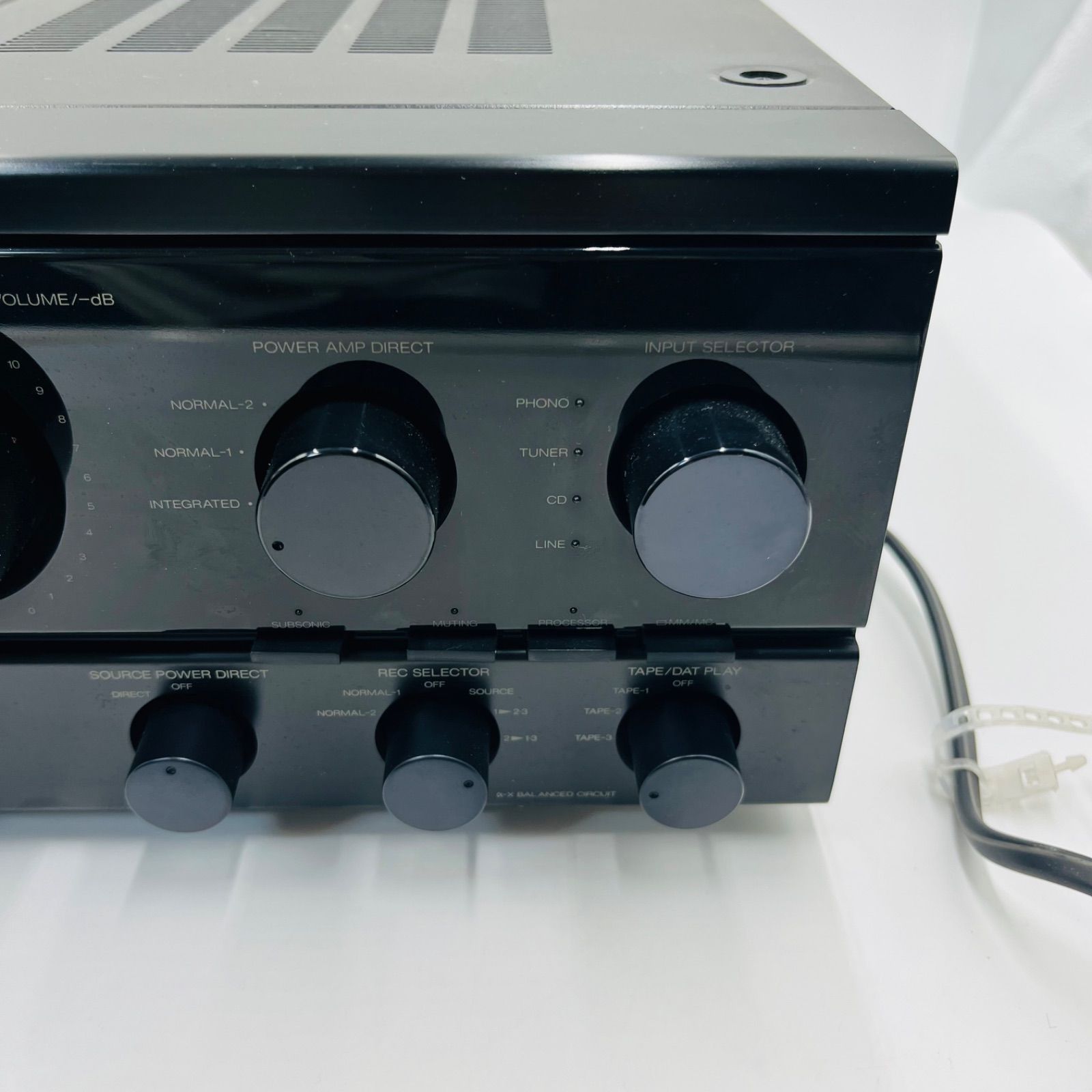 ジャンク品】SANSUI/INTEGRATED AMPLIFIER/AU-α607DR/通電のみ確認